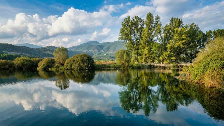 τουριστικο μοντελο