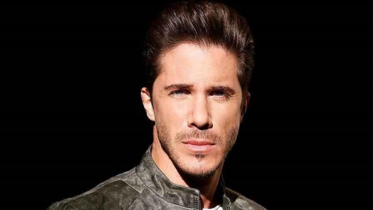 νικος οικονομουπουλος