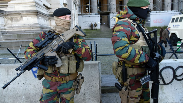 Βέλγιο: Ύποπτα drones πέταξαν πάνω από βάση με αμερικανικά πυρηνικά όπλα – Για πιθανή κατασκοπεία μιλά ο υπουργός Άμυνας