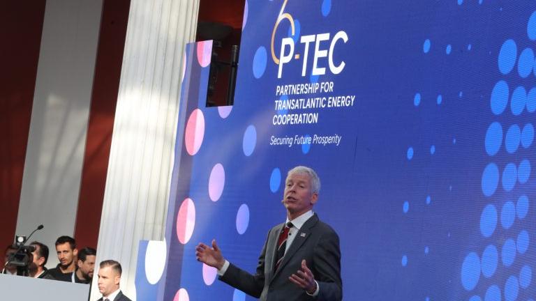 Υπουργός Ενέργειας των ΗΠΑ: Η Ελλάδα σημείο εισόδου για το αμερικανικό υγροποιημένο φυσικό αέριο