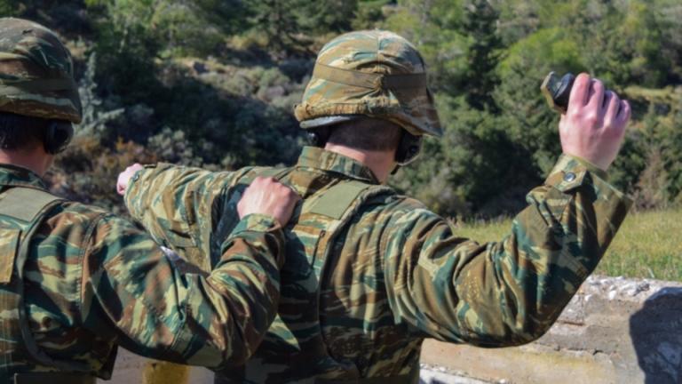 στρατος χειροβομδιδα