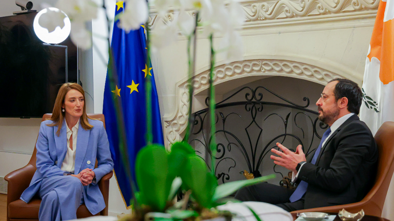 μετσολα και χριστοδουλιδης