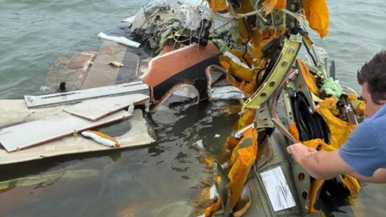 συντριβη αεροσκαοφυς μεξικο