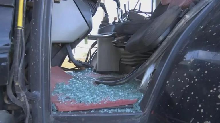 επιθεση του καταχικου στρατου σε γεωργους