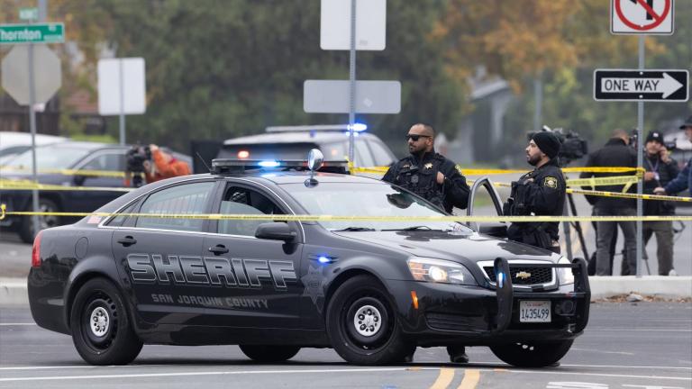 ΗΠΑ: Τέσσερις νεκροί, ανάμεσά τους τρία παιδιά, από ένοπλη επίθεση σε πάρτι γενεθλίων στην Καλιφόρνια