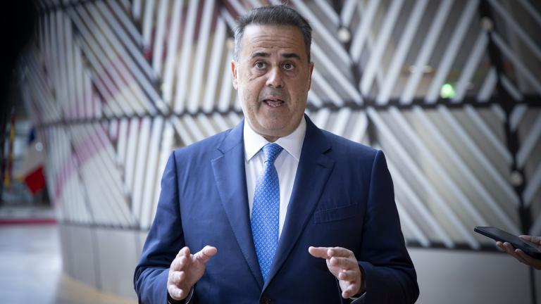 παπασταυρου 