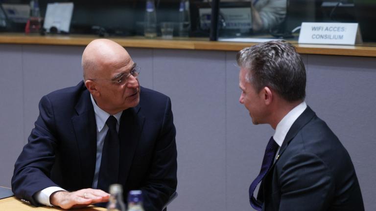 νικος δενδιας εε