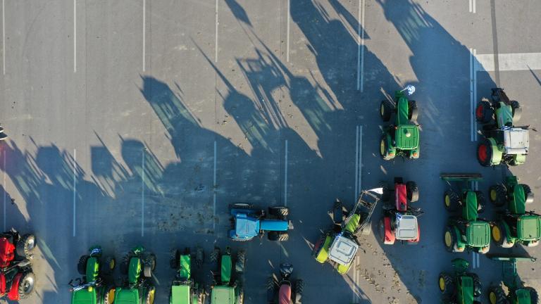 αγροτια μπλοκα