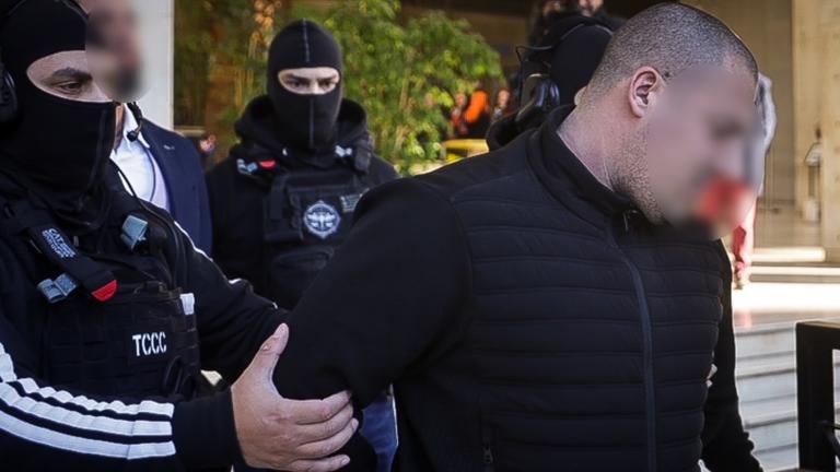 ανηψιος δολοφονημενου - φοινικουντα