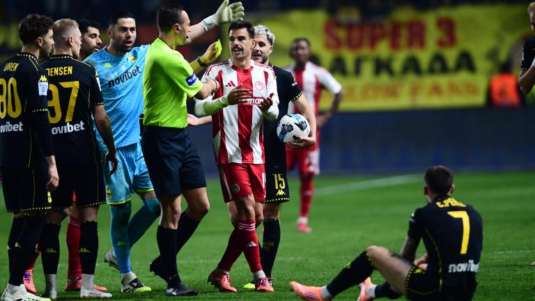 Ολυμπιακός: Ευθεία επίθεση σε ΕΠΟ και Λανουά