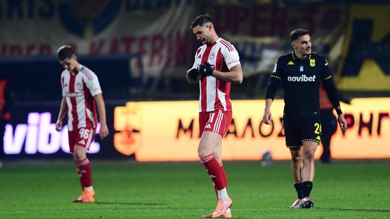 Άρης-Ολυμπιακός 0-0: Αίμα, δάκρυα και... όλα μηδέν στο «Βικελίδης»