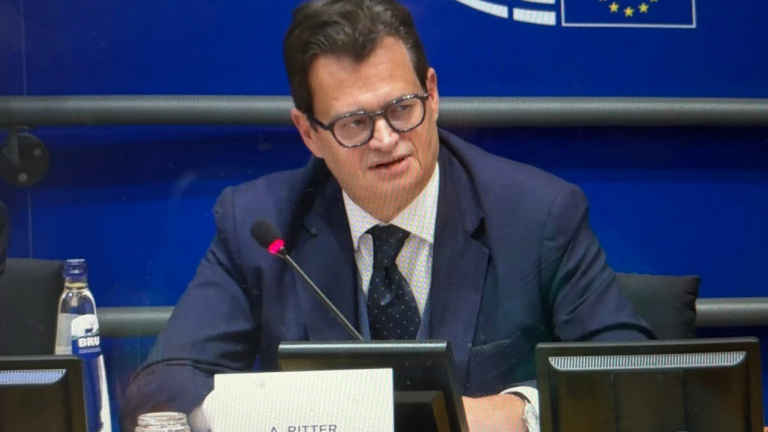 Η Κοβέσι φεύγει, ο Αντρέ Ρίτερ έρχεται: Ποιός είναι ο Γερμανός που θα αναλάβει επικεφαλής της Ευρωπαϊκής Εισαγγελίας 