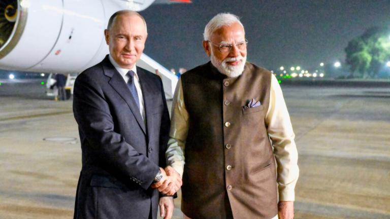 Κρίσιμη επίσκεψη Πούτιν στην Ινδία με επίκεντρο την ενεργειακή και εμπορική ατζέντα