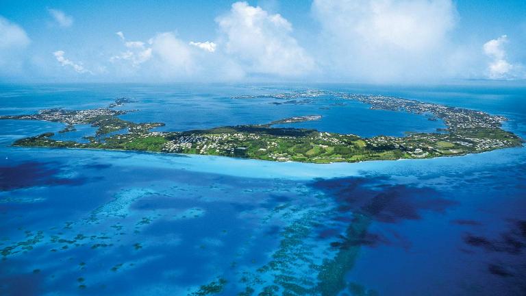 τριγωνο βςρμουδων