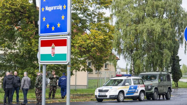 Ουγγαρία: Η κυβέρνηση Όρμπαν αψηφά τις ευρωπαϊκές οδηγίες, δηλώνει ότι δεν θα δεχθεί «ούτε έναν μετανάστη»