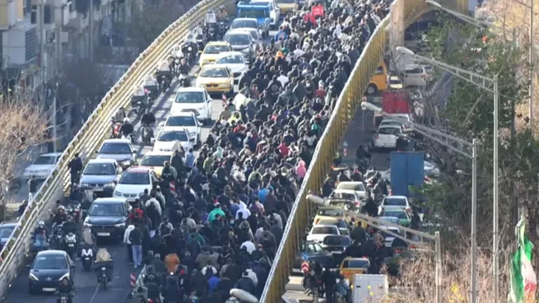 Ιράν: Συνεχίζεται το κύμα διαδηλώσεων για την οικονομική κατάρρευση και την υποτίμηση του νομίσματος