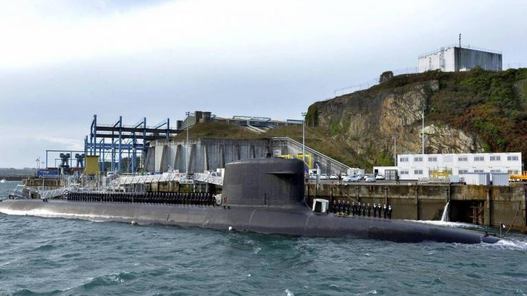 Συναγερμός στη Γαλλία: Drones πάνω από βάση πυρηνικών υποβρυχίων – Άνοιξαν πυρ για την κατάρριψη