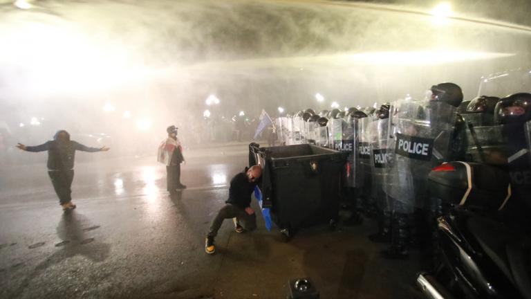 BBC: Τοξική ουσία του Α’ Παγκοσμίου Πολέμου ψεκάστηκε σε διαδηλωτές στη Γεωργία