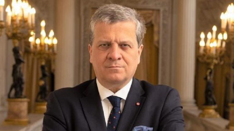 Γαλλία: Συνελήφθη ο πρεσβευτής της Πολωνίας – Φέρεται ότι εμπλέκεται σε υπόθεση διακίνησης πλαστών πτυχίων