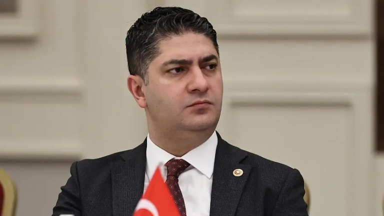 Εθνικιστικό κρεσέντο από κυβερνητικό εταίρο του Ερντογάν: «Θα σπάσουμε τα χέρια της Ελλάδας»