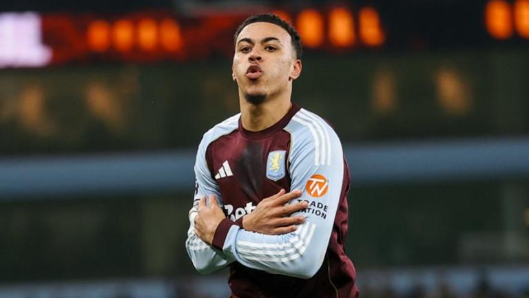 Premier League: Άστον Βίλα για... κούπα!