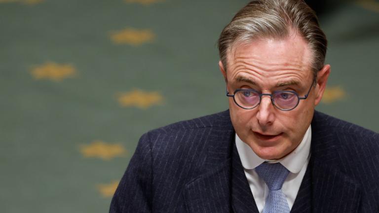  Μπαρτ Ντε Βέβερ