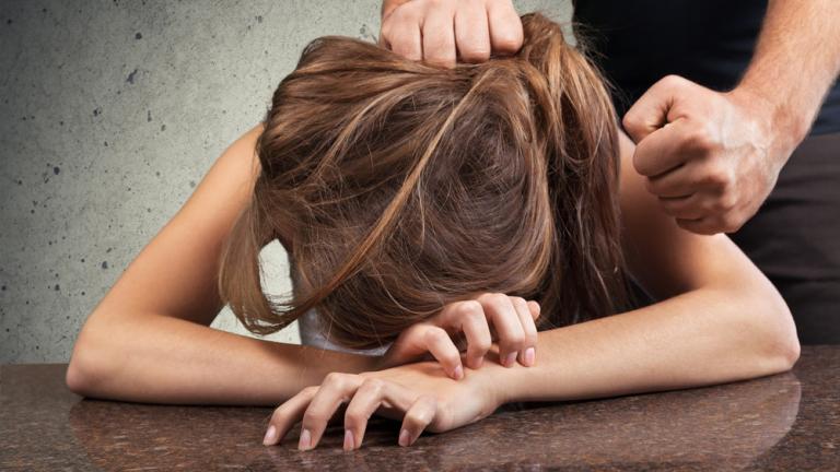 κακοποιηση