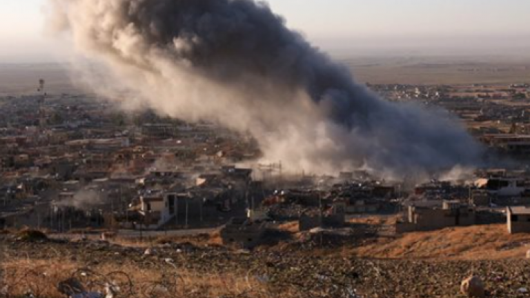 Βρετανία και Γαλλία βομβάρδισαν στη Συρία αποθήκη όπλων του ISIS