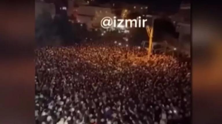 σμυρνη φανατικοί ισλαμιστες