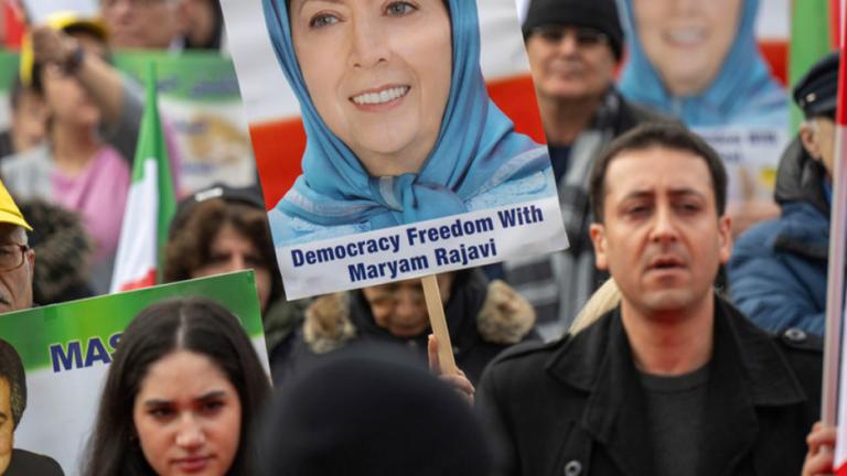 Μαριάμ Ρατζαβί