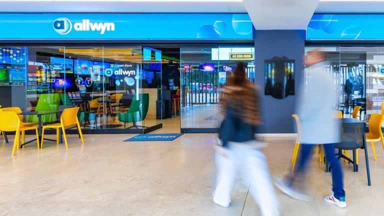 Με σύγχρονο look and feel, τα καταστήματα Allwyn φέρνουν περισσότερη διασκέδαση και ακόμη πιο πολλές εκπλήξεις