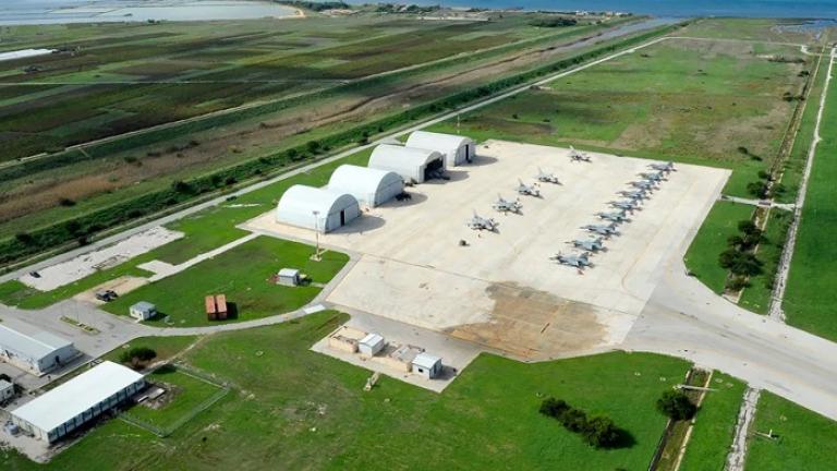  111 Πτέρυγα Μάχης