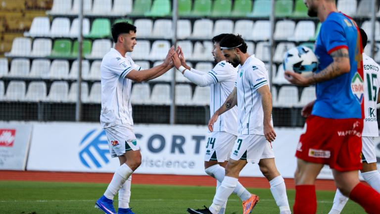 Ένας κυρίαρχος Λεβαδειακός επικράτησε 3-1 του Βόλου εντός έδρας και ξέφυγε στο +6 στο μεταξύ τους μπρα-ντε-φερ με φόντο την 4άδα του πρωταθλήματος..