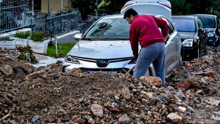 γλυφαδα καταστροφες