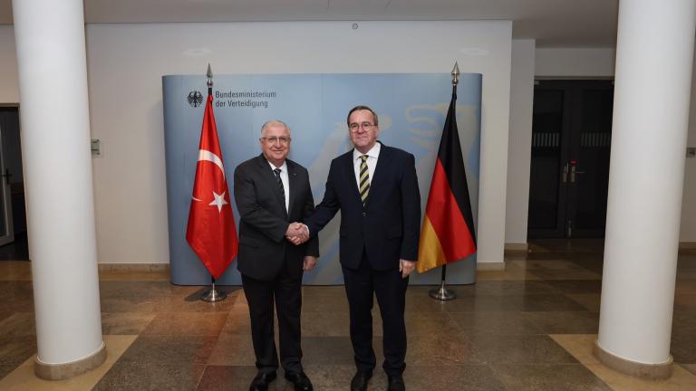 τουρκος και γερμανος υπαμ