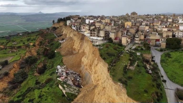 σικελια κατολίσθηση 