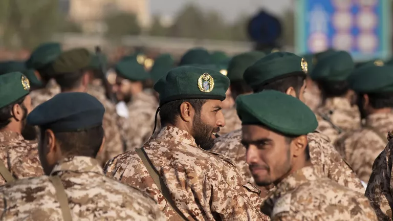 φρουροι της επαναστασης