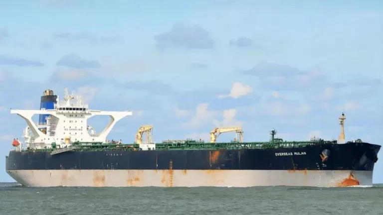 Πόλεμος ανακοινώσεων μεταξύ ΗΠΑ και Ρωσίας ξέσπασε μετά την κατάσχεση δεξαμενόπλοιου υπό ρώσικη σημαία από αμερικανικές δυνάμεις στον Βόρειο Ατλαντικό.