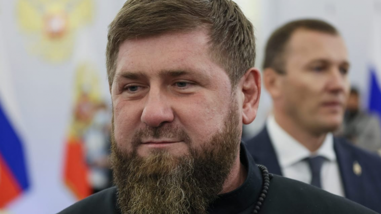 Αντιθετος στις συνομιλίες με την Ουκρανία ο Καντίροφ: Η Μόσχα θα πρέπει να πολεμήσει μέχρι τέλους