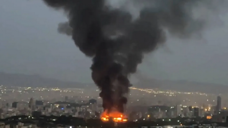 Ισραήλ και ΗΠΑ αρνουνται ότι εμπλέκονται στις εκρήξεις στο Ιράν