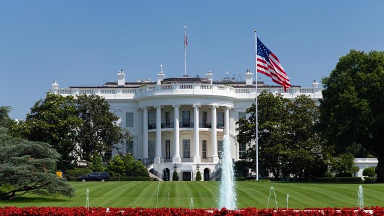 λευκος οικος