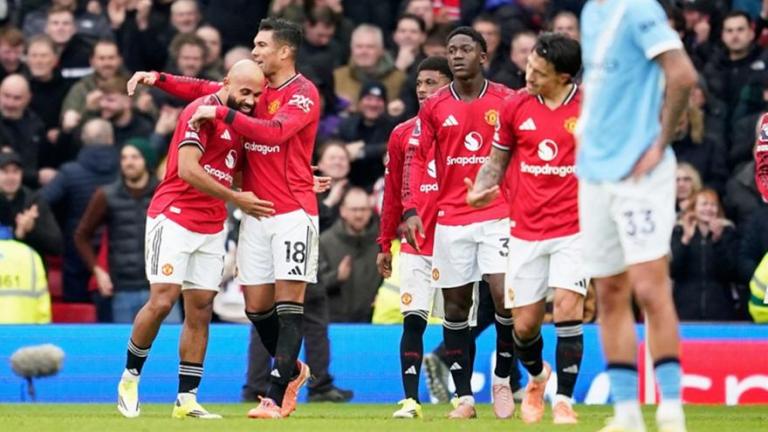 Premier League: Η Γιουνάιτεντ έφερε τα πράγματα στη φυσική τους θέση στο Μάντσεστερ, διασύροντας τη Σίτι!