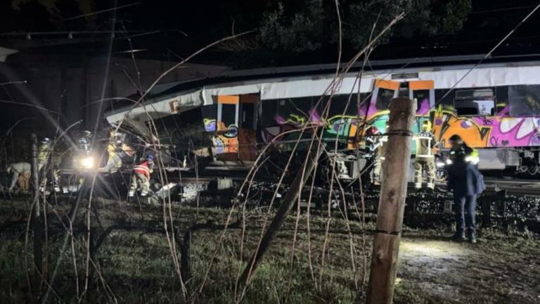 βαρκελωνη συγκρουση τρενων