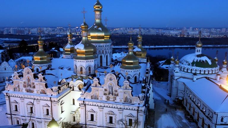 λαυρα των σπηλαιων