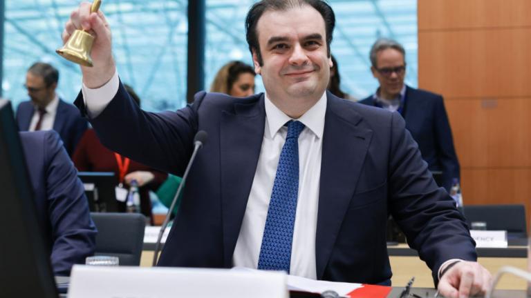 Eurogroup: Μήνυμα Πιερρακάκη για Γροιλανδία και δασμολογικές απειλές