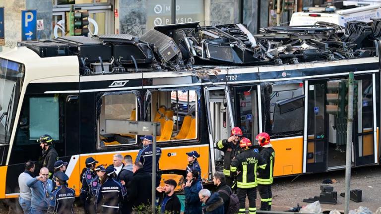 ΕΚΤΡΟΧΙΑΣΜΟσ τρενου στο μιλανο