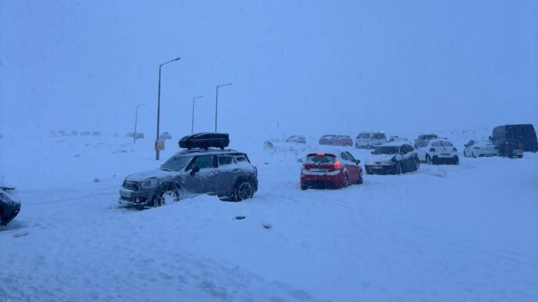 Δράμα: Ολοκληρώθηκε η επιχείρηση απεγκλωβισμού από το χιονοδρομικό κέντρο Φαλακρού