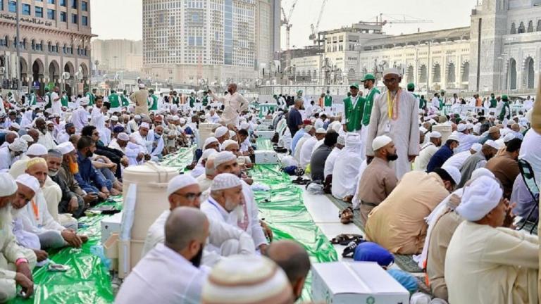 Ραμαζάνι: Ξεκινάει την Τετάρτη στην Σαουδική Αραβία, την Πέμπτη στο Ιράν