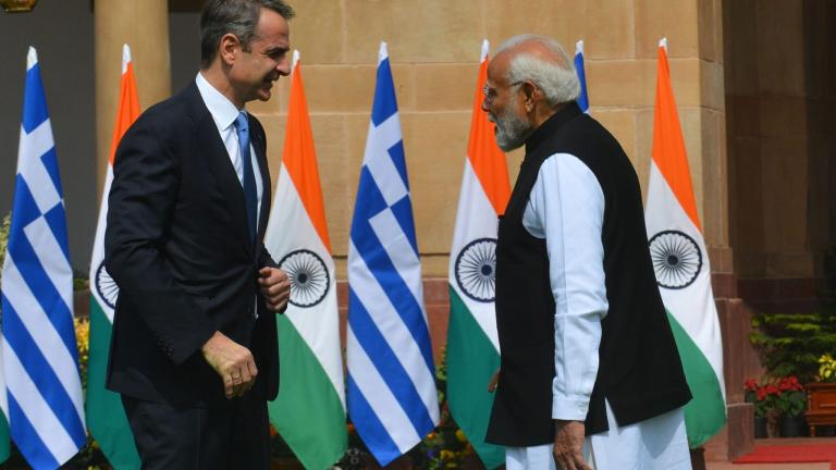 μητσοτακης και μοντι