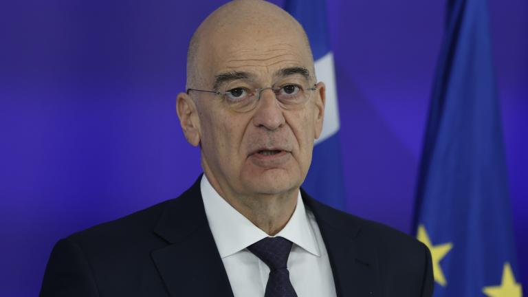 νικος δενδιας